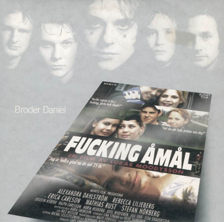 Fucking �m�l / Broder Daniel. Photo by Martin Norberg